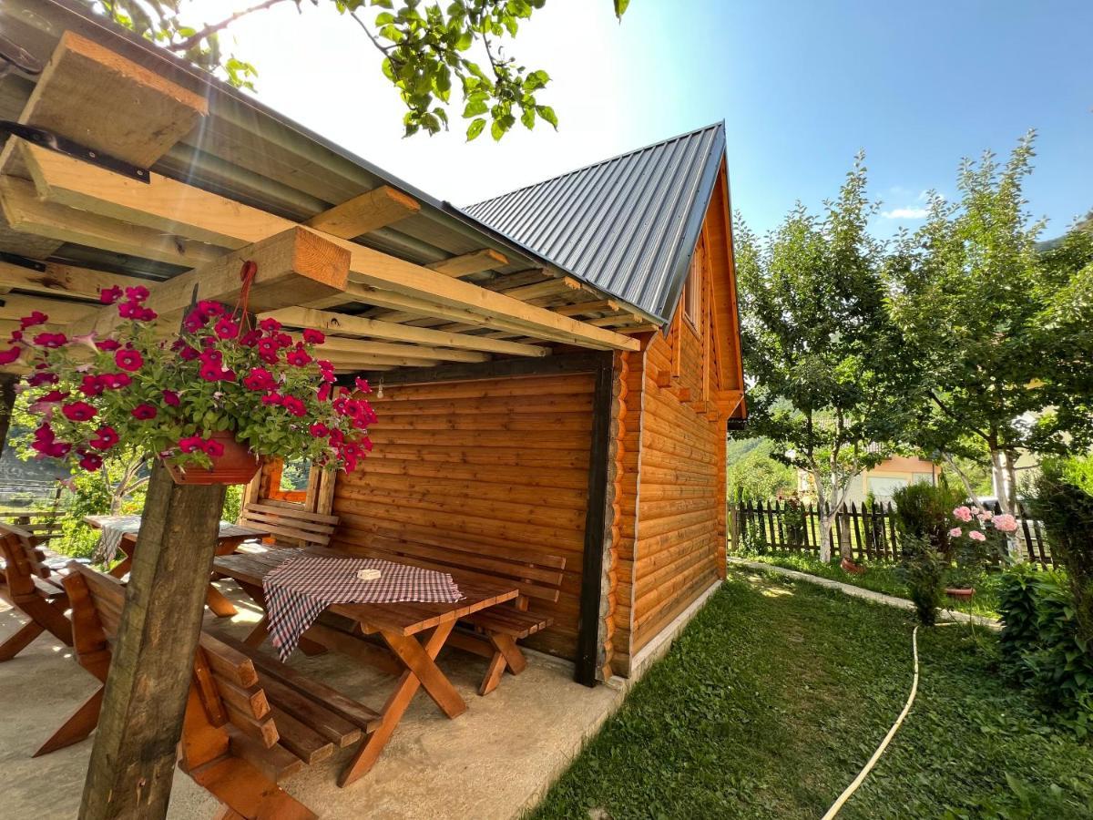 Guest House Kollata Vuthaj Exteriér fotografie